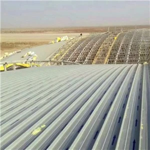 Choix debout en aluminium incurvé